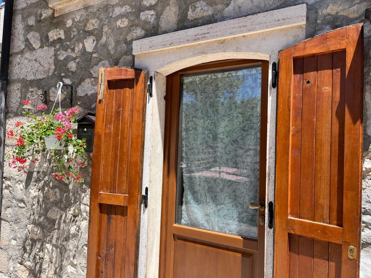 Baita Delle Rocche Рока ди Медзо Екстериор снимка